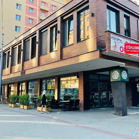 Zarohem 2 Bedrooms Apartment In Center With Balcony Brno Exterior photo